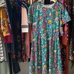 Lularoe Amelia dress